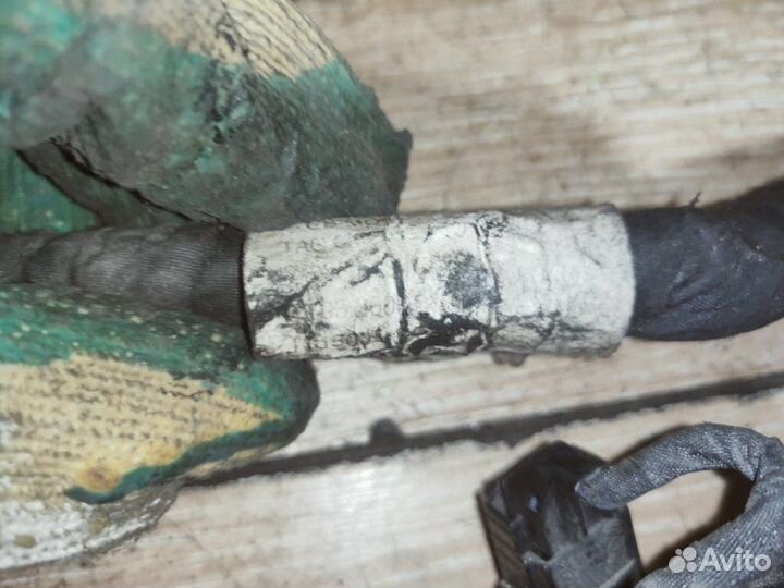 Проводка двигателя Volkswagen Golf 5 BUD 1.4 2007