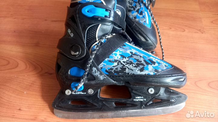 Коньки хоккейные детские размер 34-37