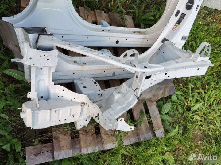 Лонжерон левый Lexus Rx 3