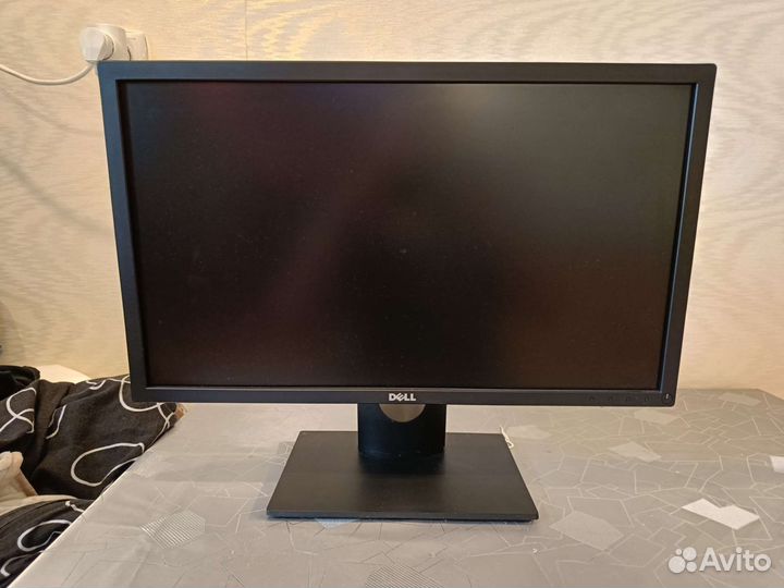 Монитор dell 23 дюйма