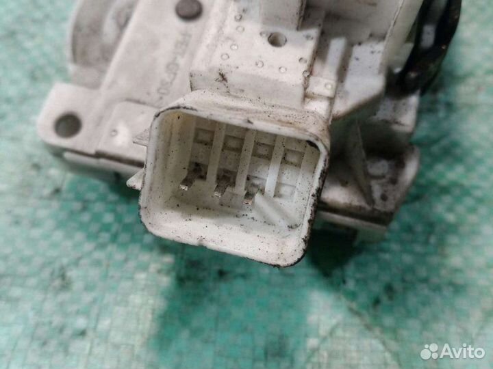 Замок передний правый Ford Mondeo 3