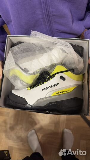 Лыжные ботинки fischer новые