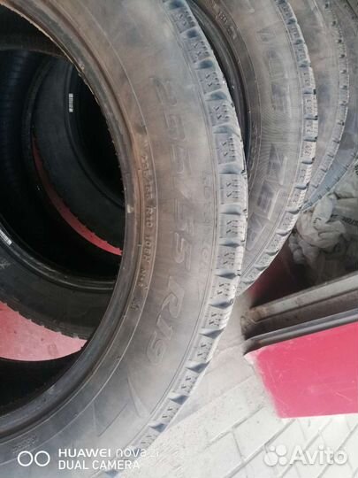 Pirelli Ice Zero 235/55 R19 105H