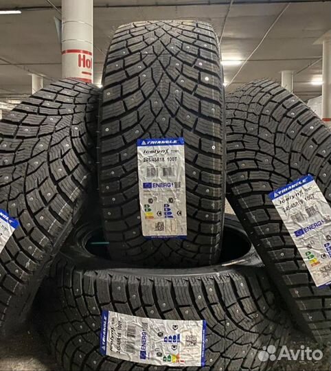 Triangle IcelynX TI501 235/65 R17 108