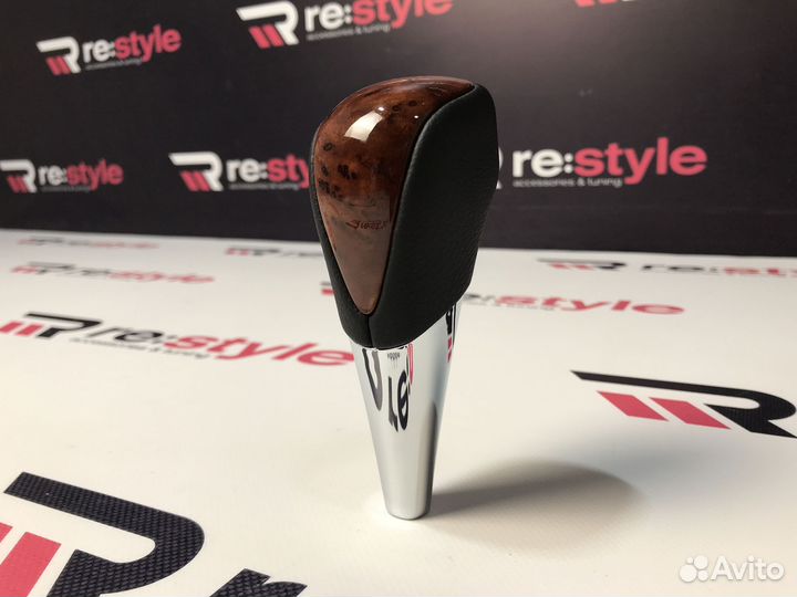 Ручка АКПП Lexus A type Y208