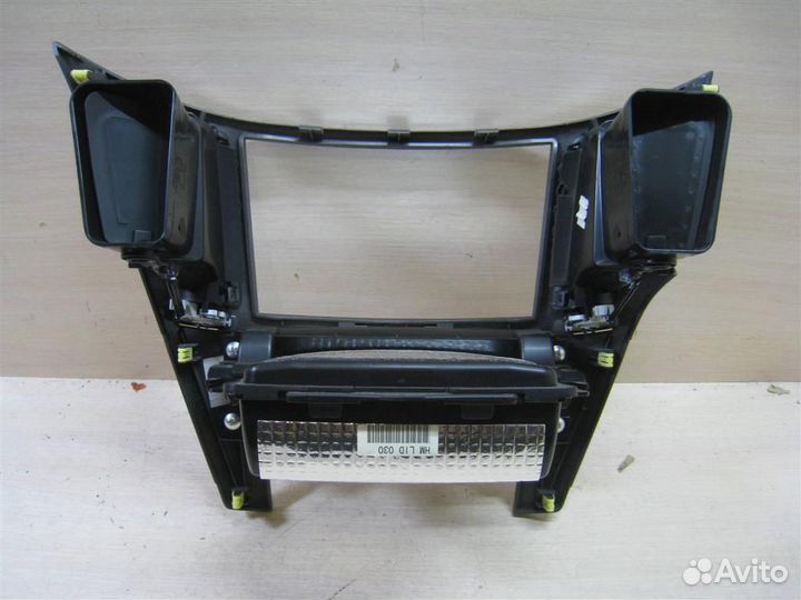 Рамка магнитолы Subaru Legacy/ Outback BM/B14 2012