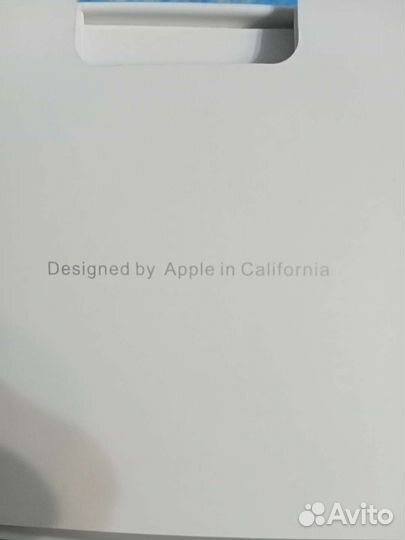 Беспроводные наушники apple airpods