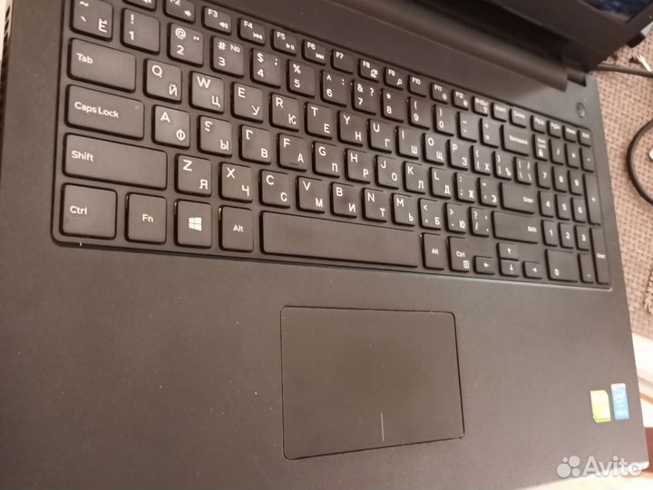 Nvidia820/Corei3/SSD/озу8гб/15,6