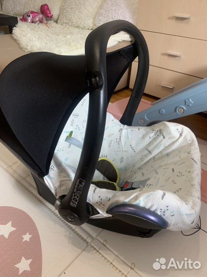 Детское автокресло от 0 maxi cosi