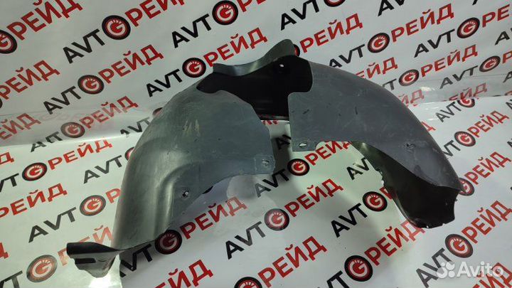Подкрылок передний левый Volkswagen Touareg 7LA
