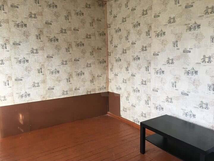 Дом 30 м² на участке 1,5 сот.