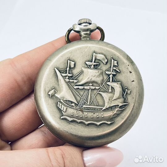 Часы СССР Молния Карманные Корабль
