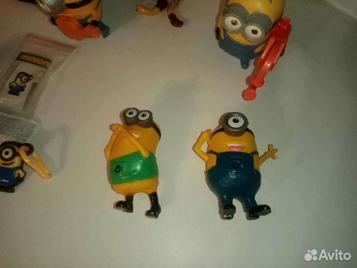 Миньоны из макдональдса