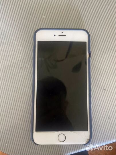 Телефон iPhone 6s plus