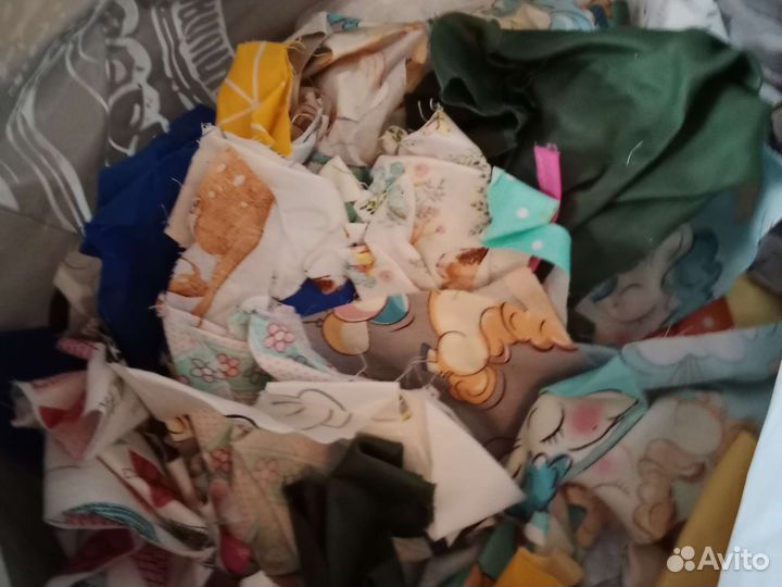 Обрезки ткани для рукоделия