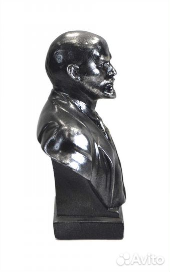 Бюст Владимира Ильича Ленина