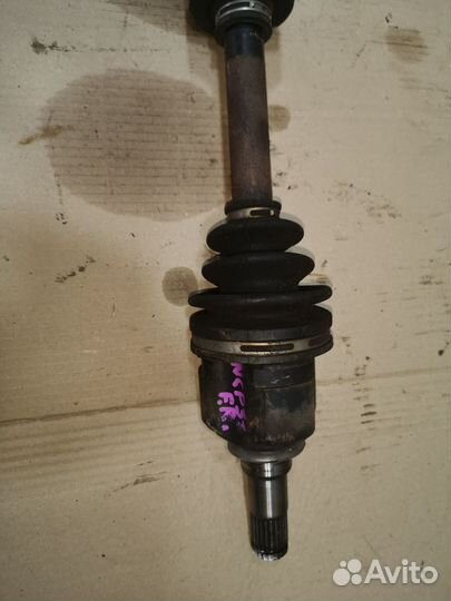 Привод передний правый toyota bb ncp31 1nz