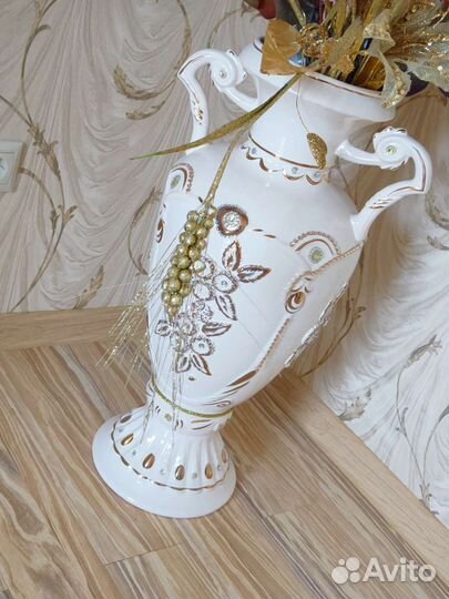 Ваза напольная с цветами