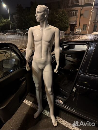 Манекен
