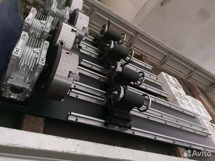 Токарная поворотная ось