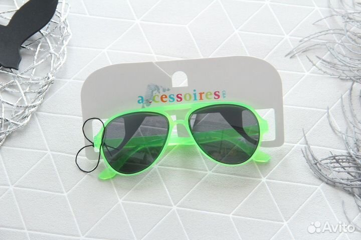 Км Солнцезащитные детские очки C&A