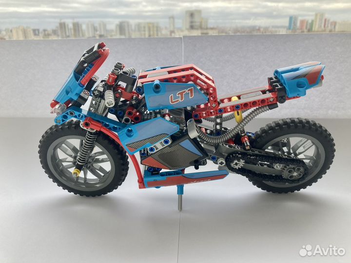 Lego Technic 2 мотоцикла, аналог