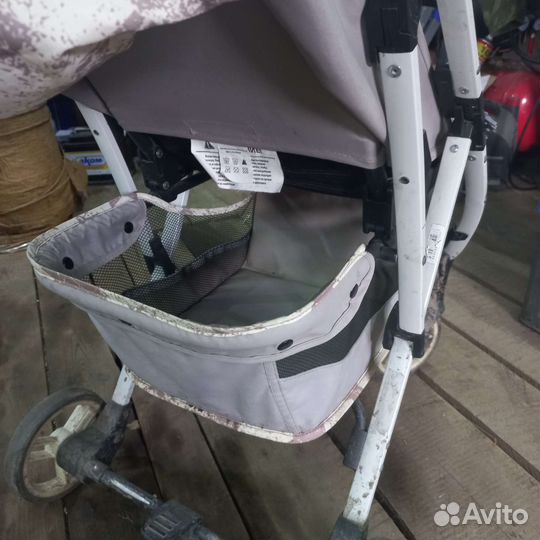 Прогулочная коляска