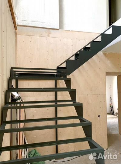 Лестница для дома и дачи