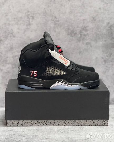 Кроссовки высокие Nike Air Jordan 5 Retro