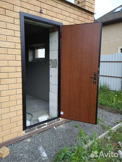 Дверь Стройгост рустик 5,1