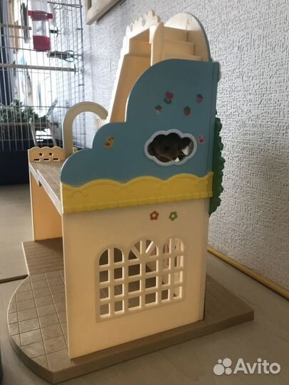 Домик Rainbo Nursery с ежиком и M&Ms с барабаном