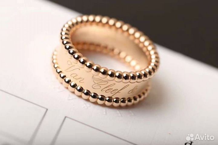 Кольцо золотое Van Cleef