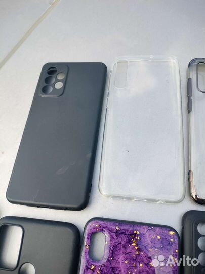 Чехлы на телефон