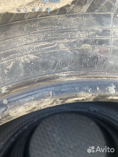 Yokohama 104ZR 265/65 R17