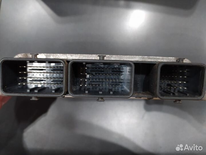 Блок эбу Меган 2