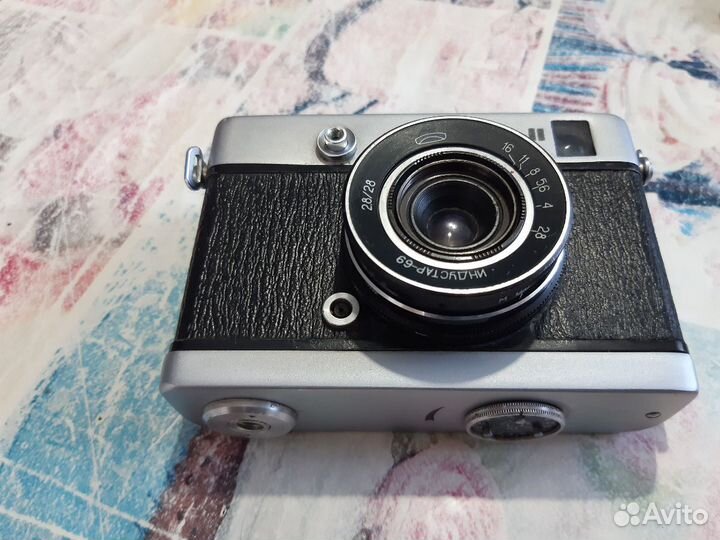 Советский фотоаппарат Чайка-2