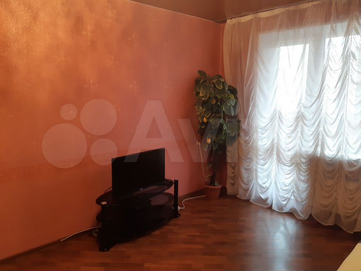 3-к. квартира, 69,8 м², 6/10 эт.