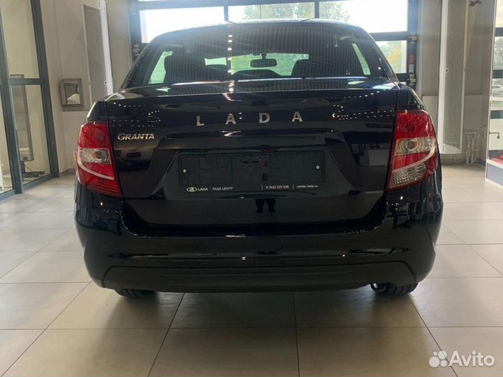 LADA Granta 1.6 МТ, 2023