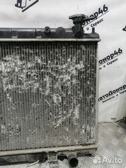 Радиатор охлаждения двигателя Nissan Teana J31