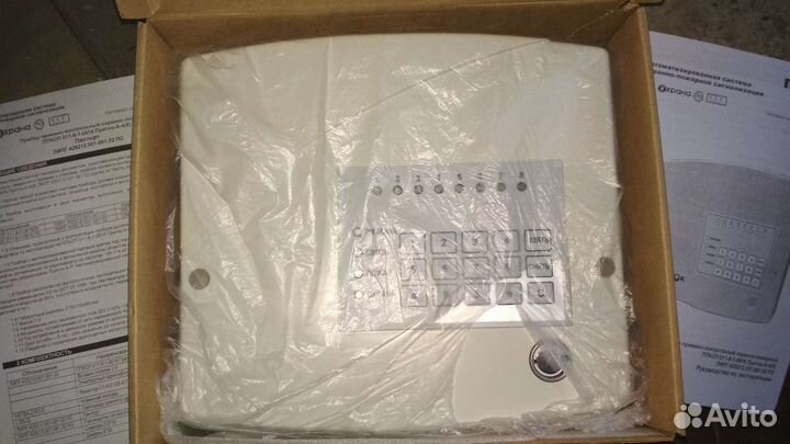 Объектовый прибор Приток-А-4(8) с акб