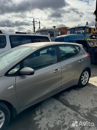 Kia Ceed 1.6 AT, 2015, 147 000 км