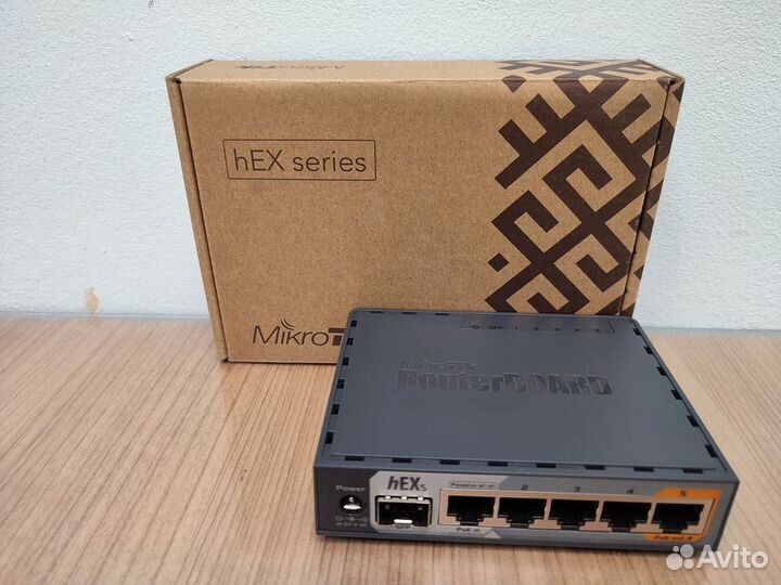 Mikrotik HEX S