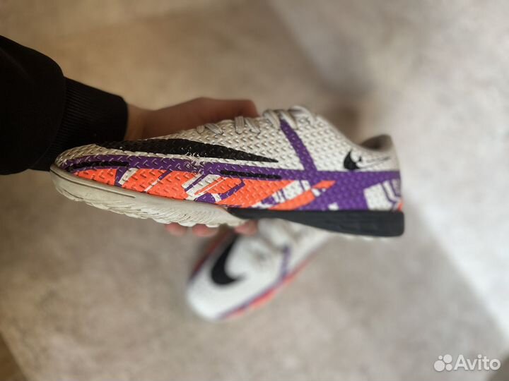 Сороконожки nike phantom