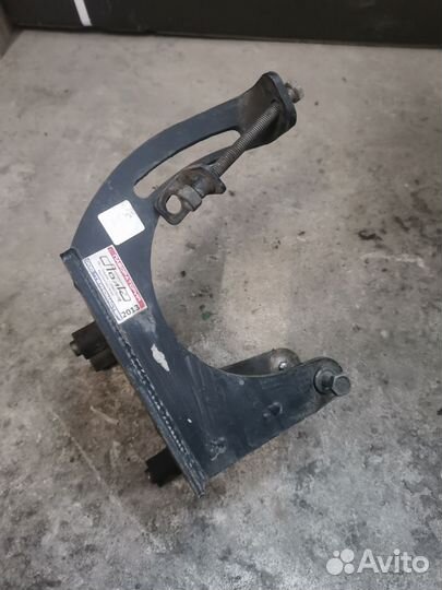 Кронштейн генератора регулируемый гранта калина