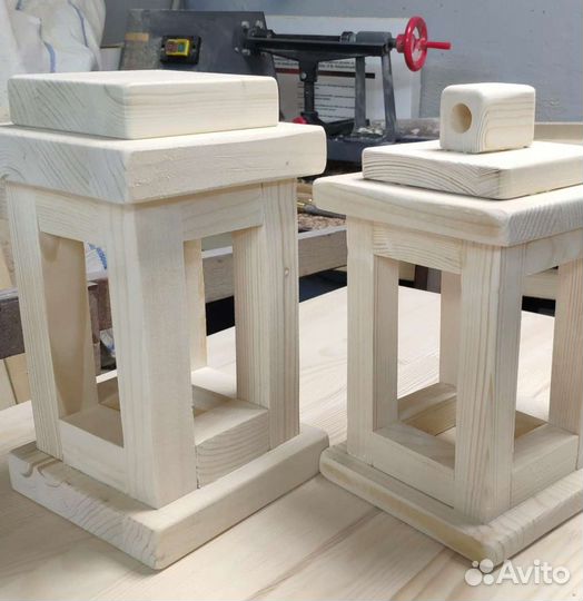 Декоративный фонарь из дерева