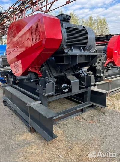 Щековая дробилка с96