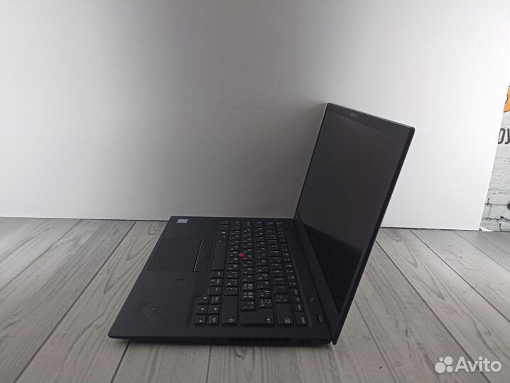 Ноутбук Lenovo ThinkPad X1 Carbon 6Gen