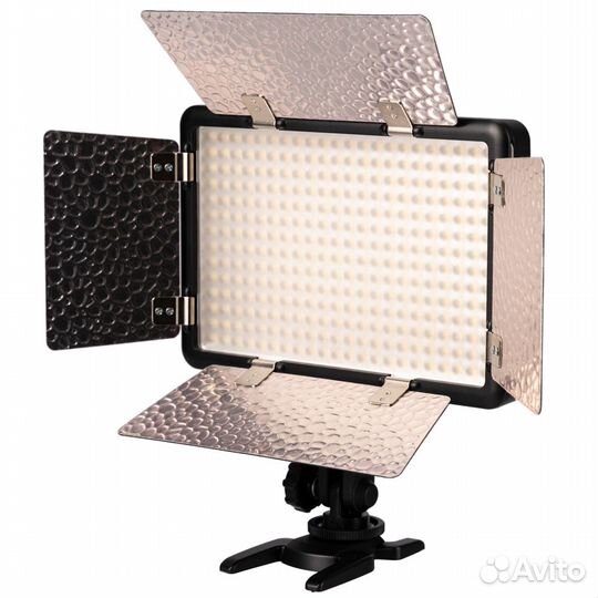 Осветитель светодиодный Godox LED308C II, 21 Вт, 3