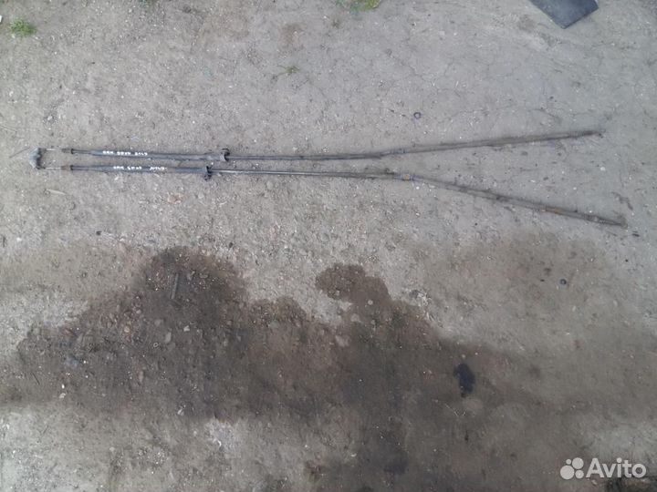 Трос стояночного тормоза Opel Astra H 2004-2014