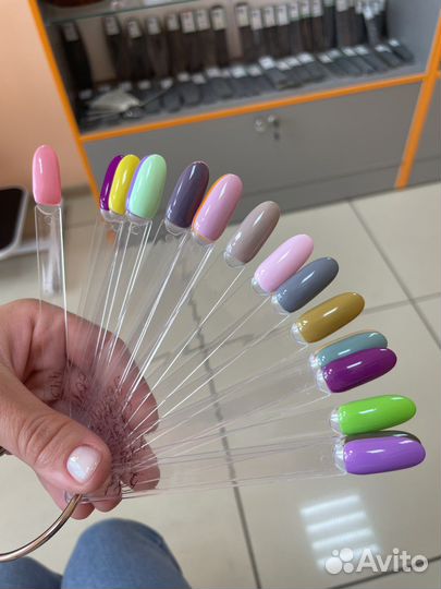 Лак для ногтей все по 80р